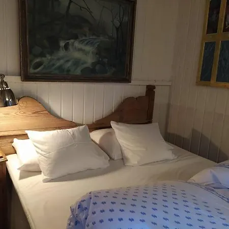 Inn Nutheim 2*