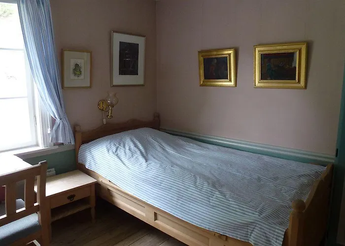 Nutheim Värdshus 2*