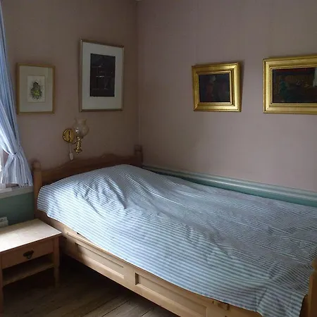 Nutheim Mini-hôtel 2*